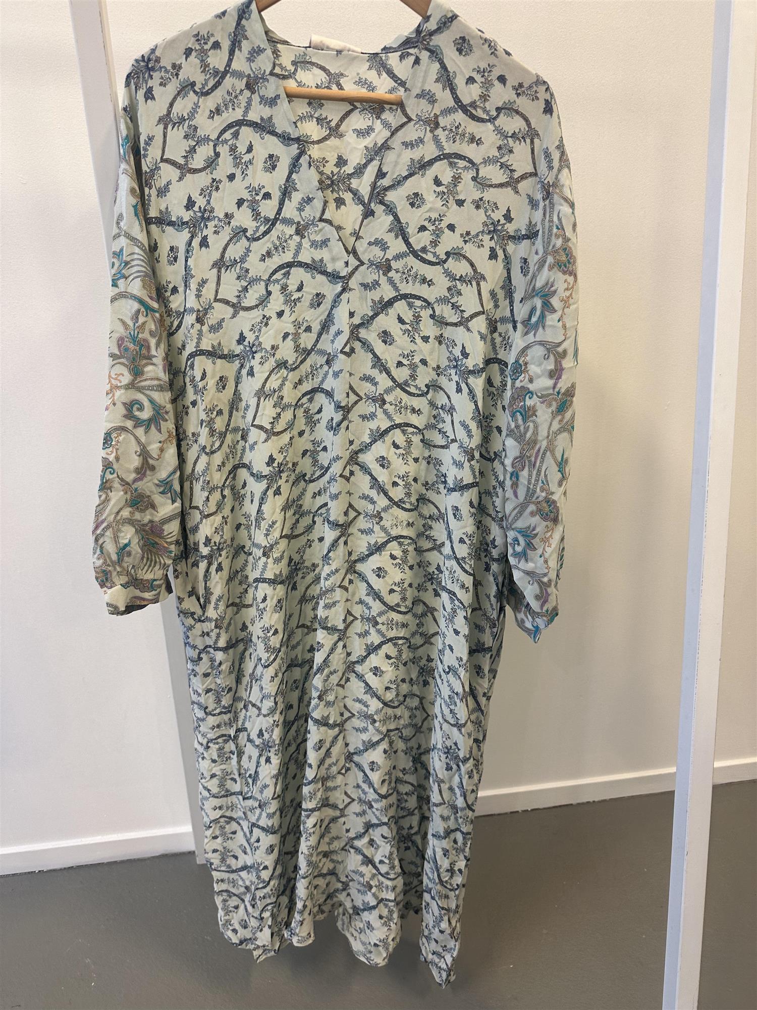 Doris long silk dress se-982