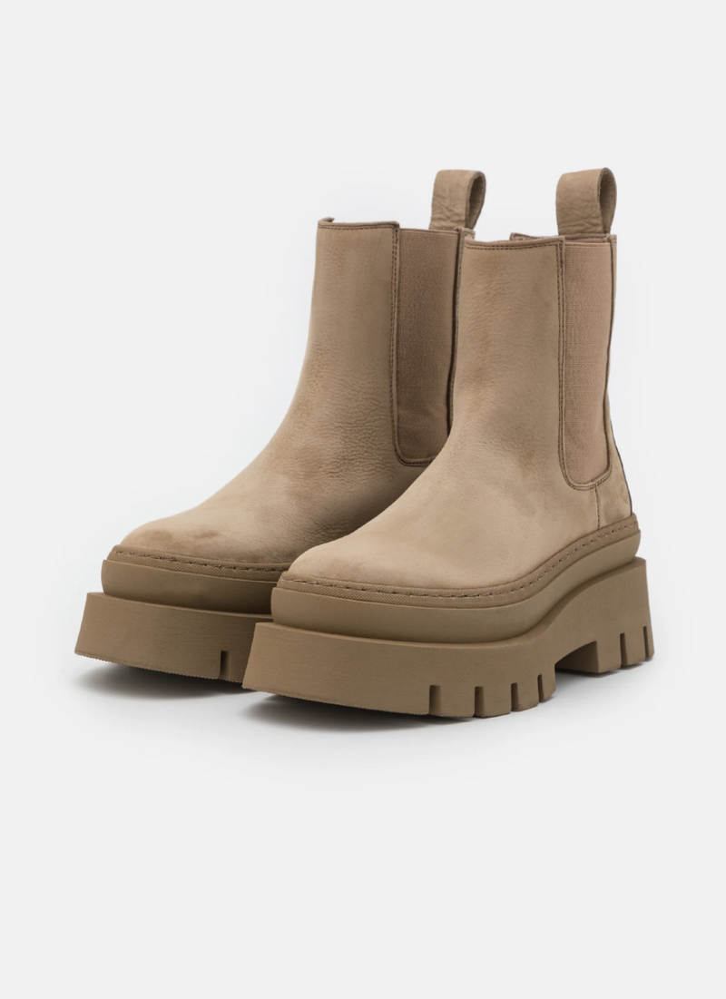 CPH686 NABUC TAUPE BOOT