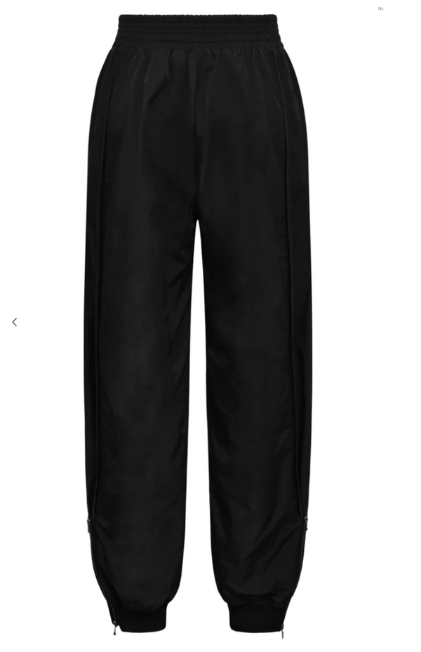 Molle go black trousers