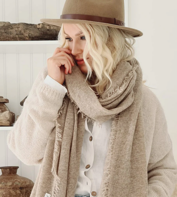 CASHMERE LOVE SCARF TAUPE